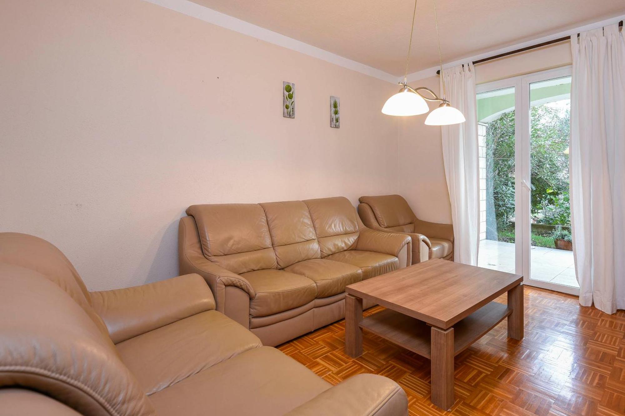 Holiday Apartments Zora โอเรบิก ภายนอก รูปภาพ